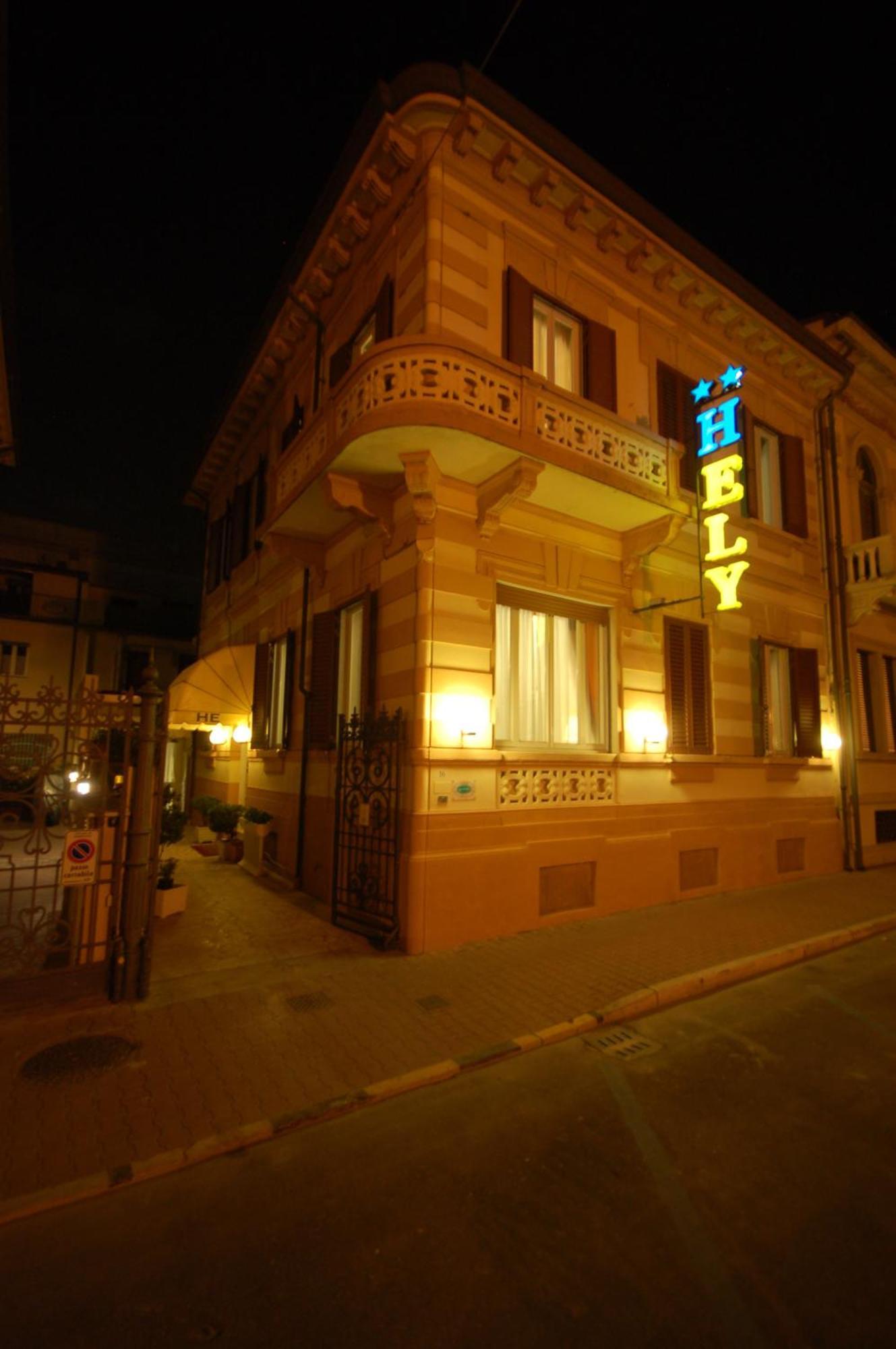 Hotel Ely Viareggio Exterior photo